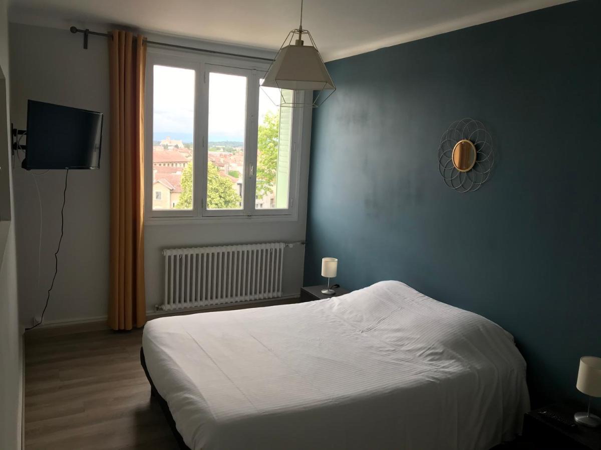 Bel Appartement Renove, Spacieux Et Lumineux Bourg-en-Bresse Luaran gambar